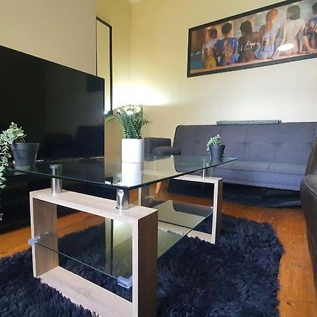 Free Netflix, Large House, Great Price Apartment Cardiff Luaran gambar
