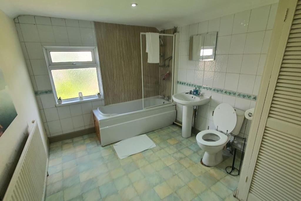 Free Netflix, Large House, Great Price Apartment Cardiff Luaran gambar
